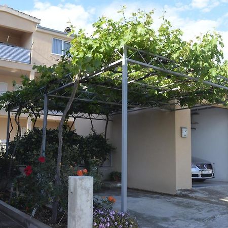 Apartment Ana Kastel Sucurac Ngoại thất bức ảnh